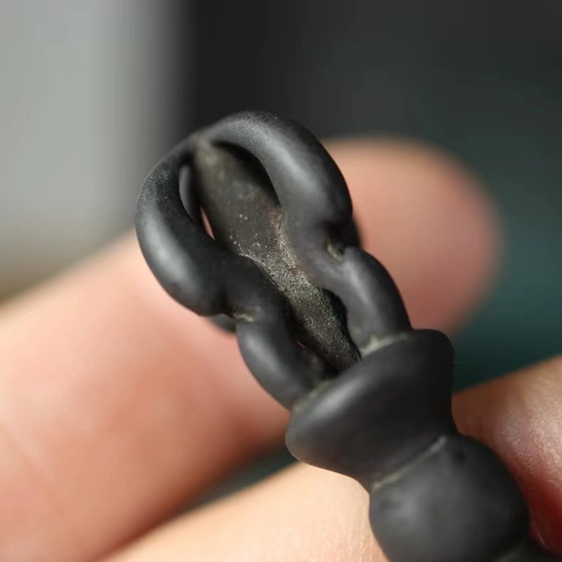 Old Tibetan Iron Forged Vajra Pendant