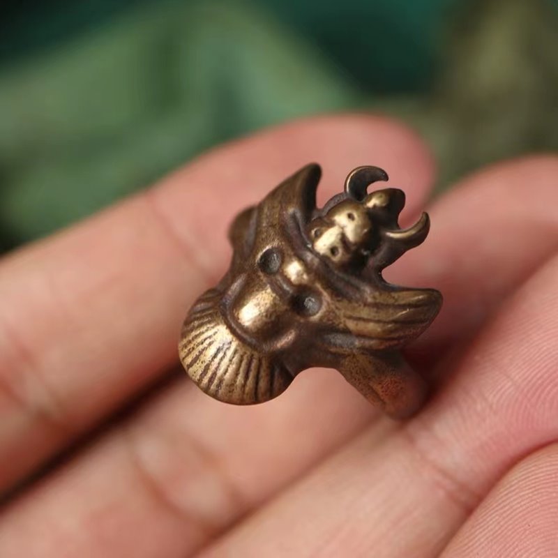 Vintage Tibetan Khyung Ring Seal
