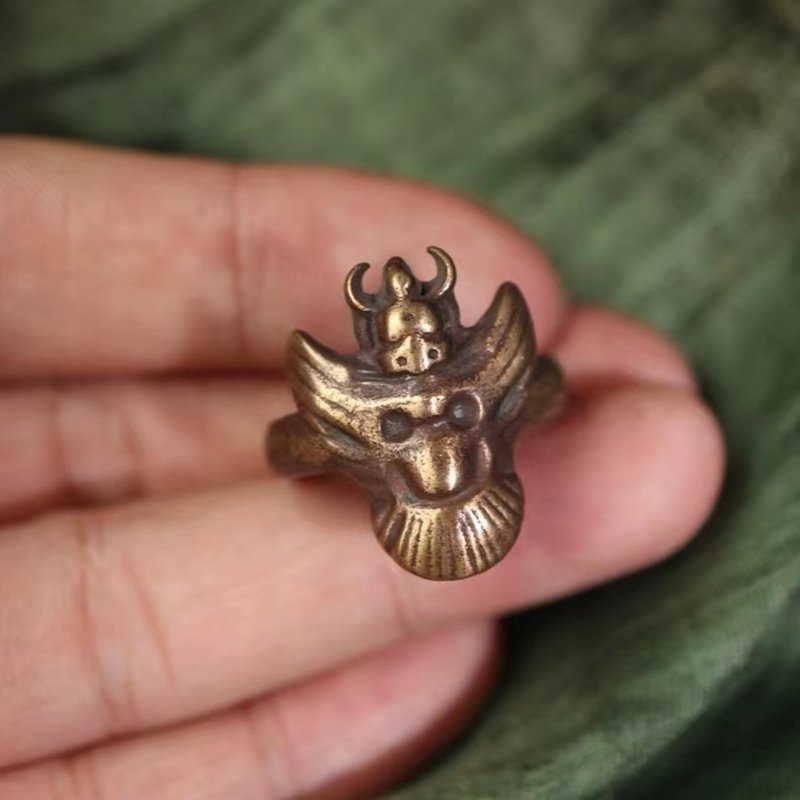 Vintage Tibetan Khyung Ring Seal