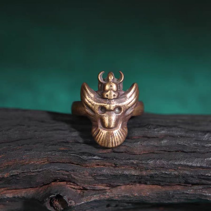 Vintage Tibetan Khyung Ring Seal