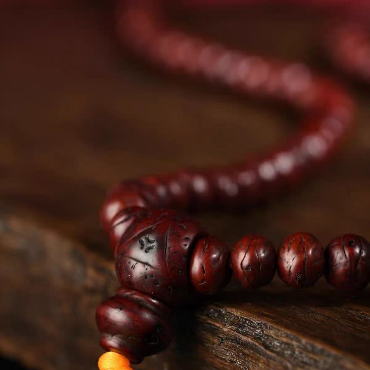 Old Tibetan Mala-Mantrapiece