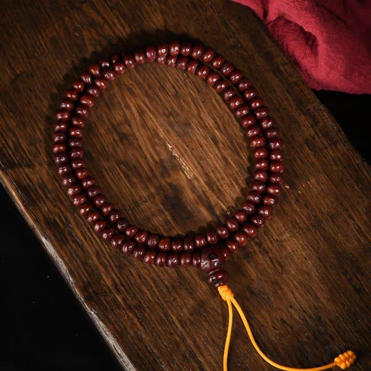 Old Tibetan Mala-Mantrapiece