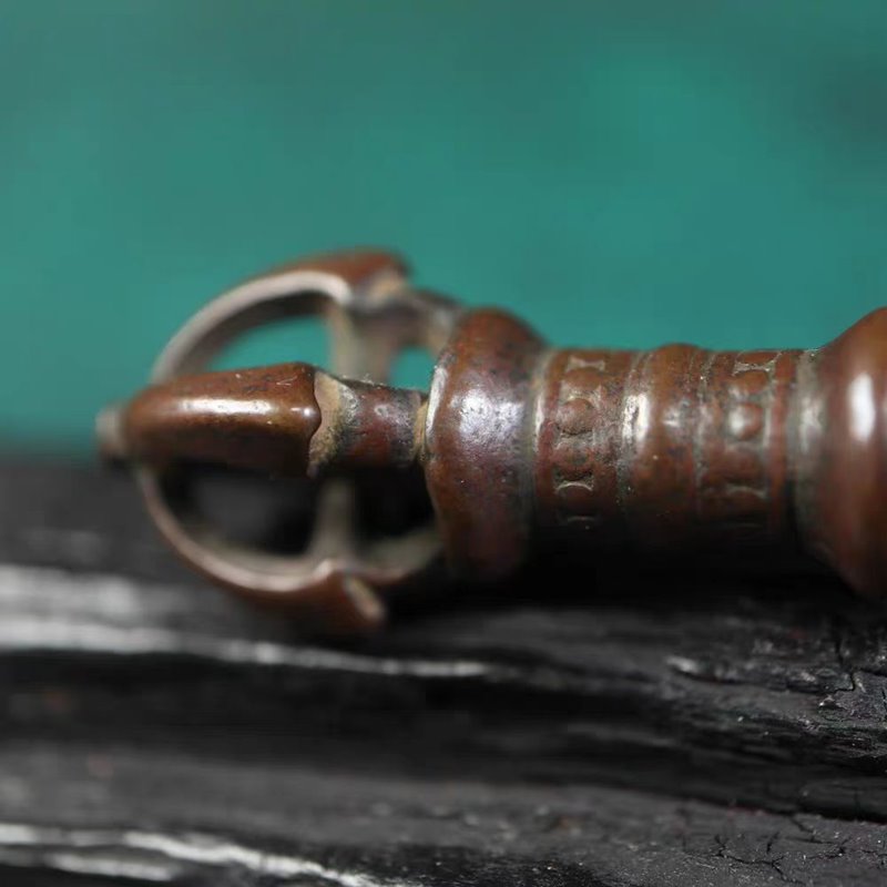 Vintage Tibetan Meteoric Iron Dorje Pendant