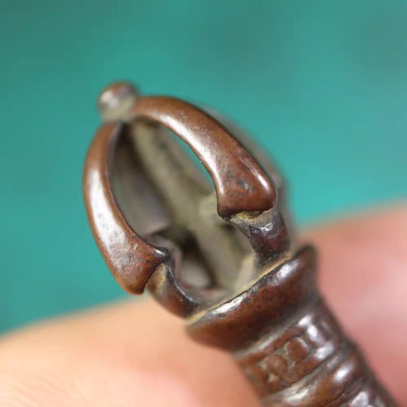 Vintage Tibetan Meteoric Iron Dorje Pendant