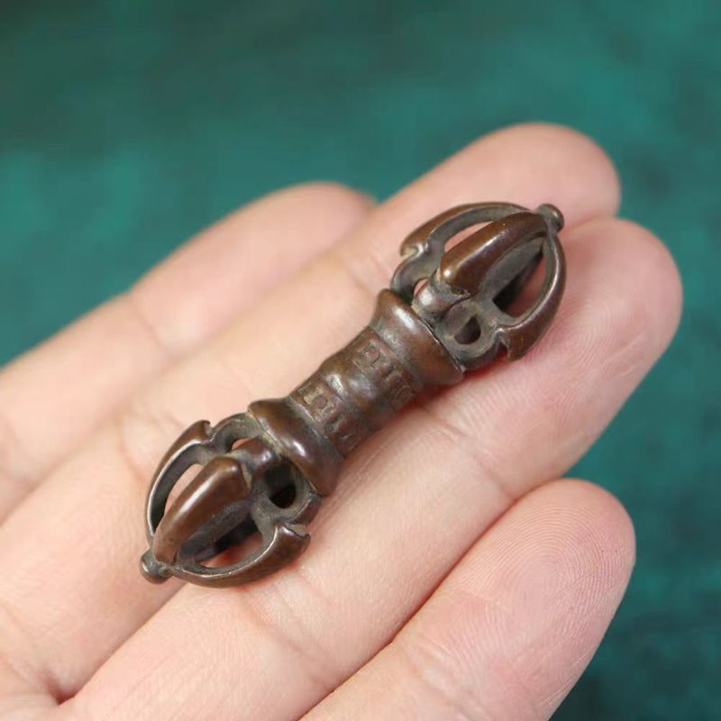Vintage Tibetan Meteoric Iron Dorje Pendant