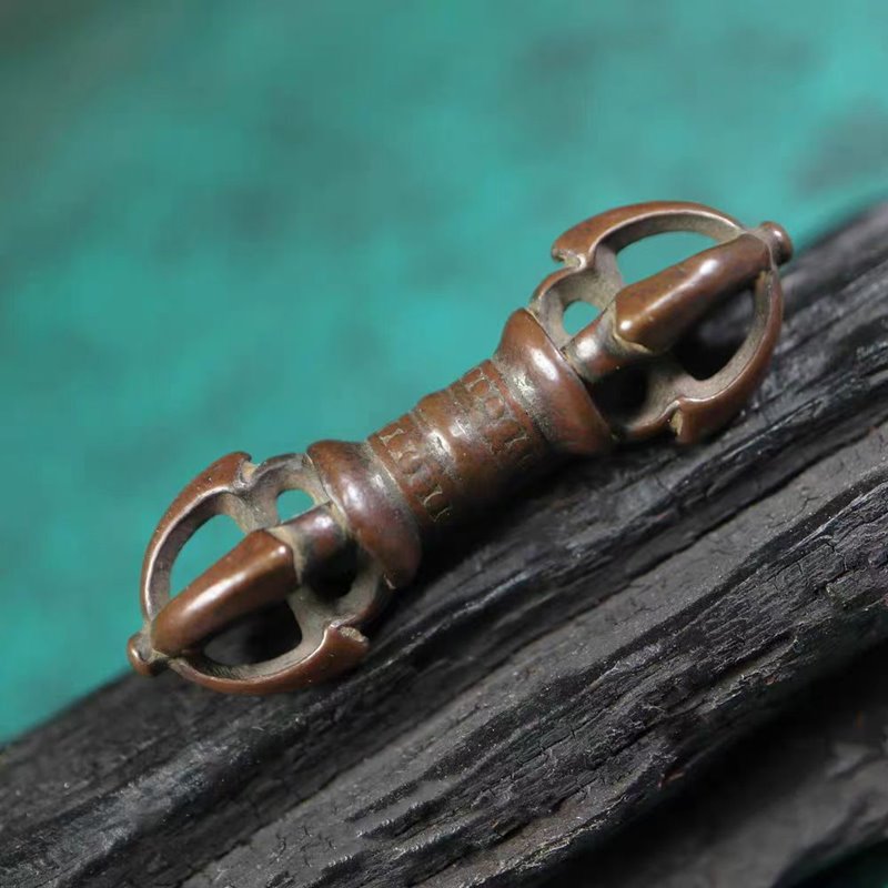 Vintage Tibetan Meteoric Iron Dorje Pendant