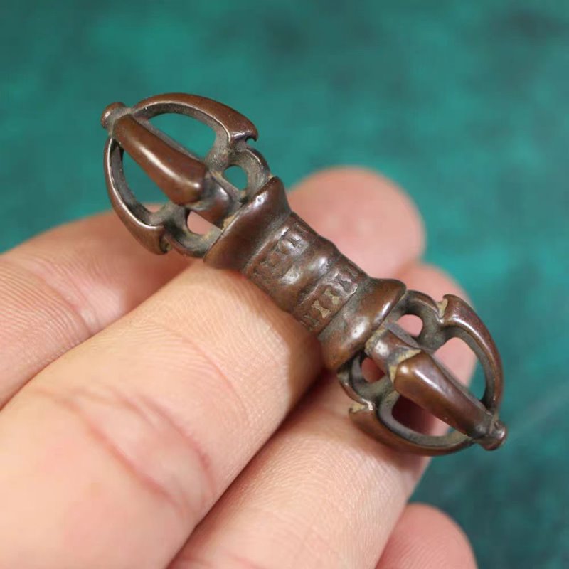 Vintage Tibetan Meteoric Iron Dorje Pendant