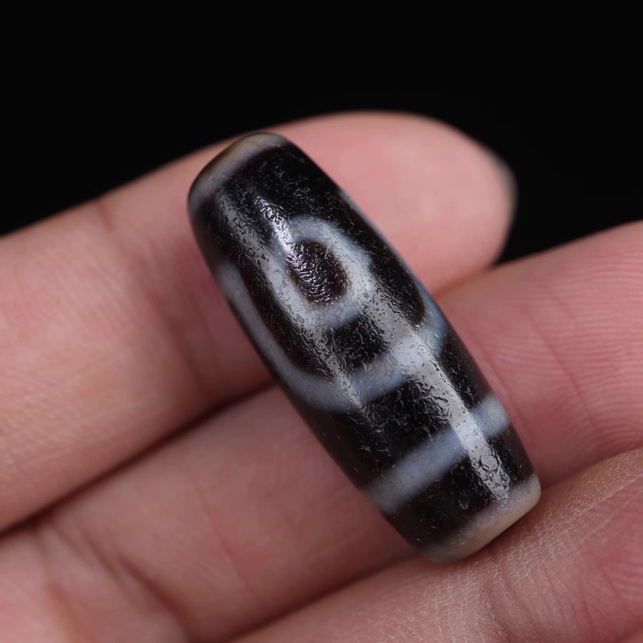 Perfecting Twofold Merit Talisman 2 Eye Dzi Bead