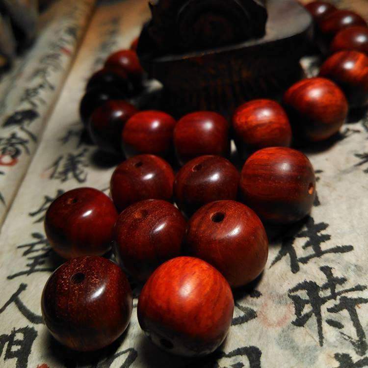 Red Sandalwood Wrist Mala