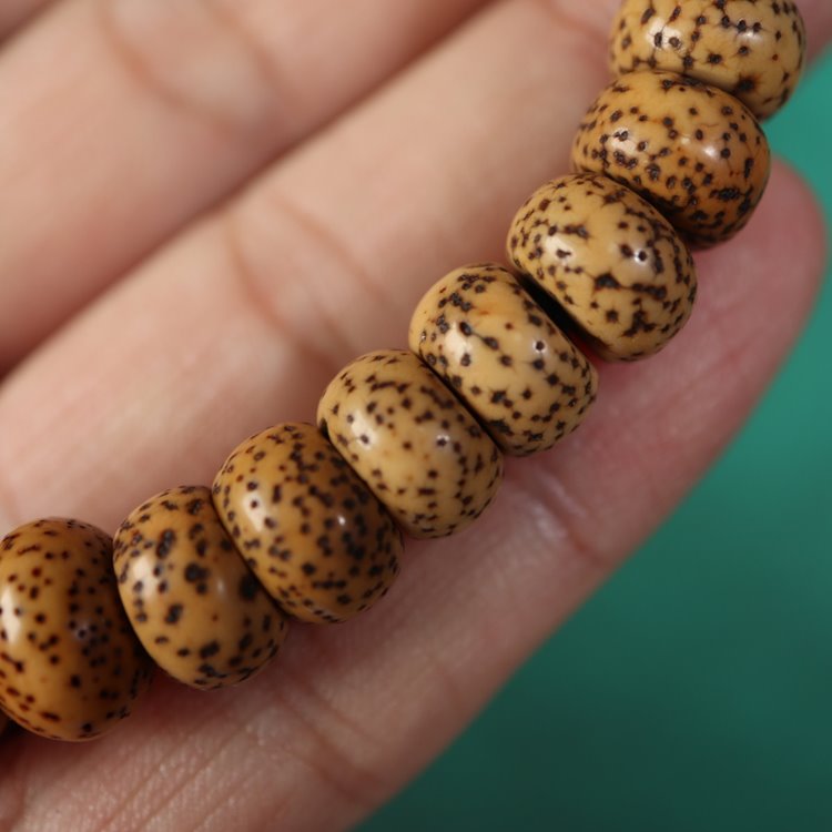 Star Moon Bodhi Mala