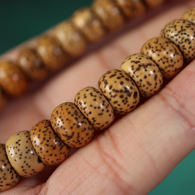 Star Moon Bodhi Mala