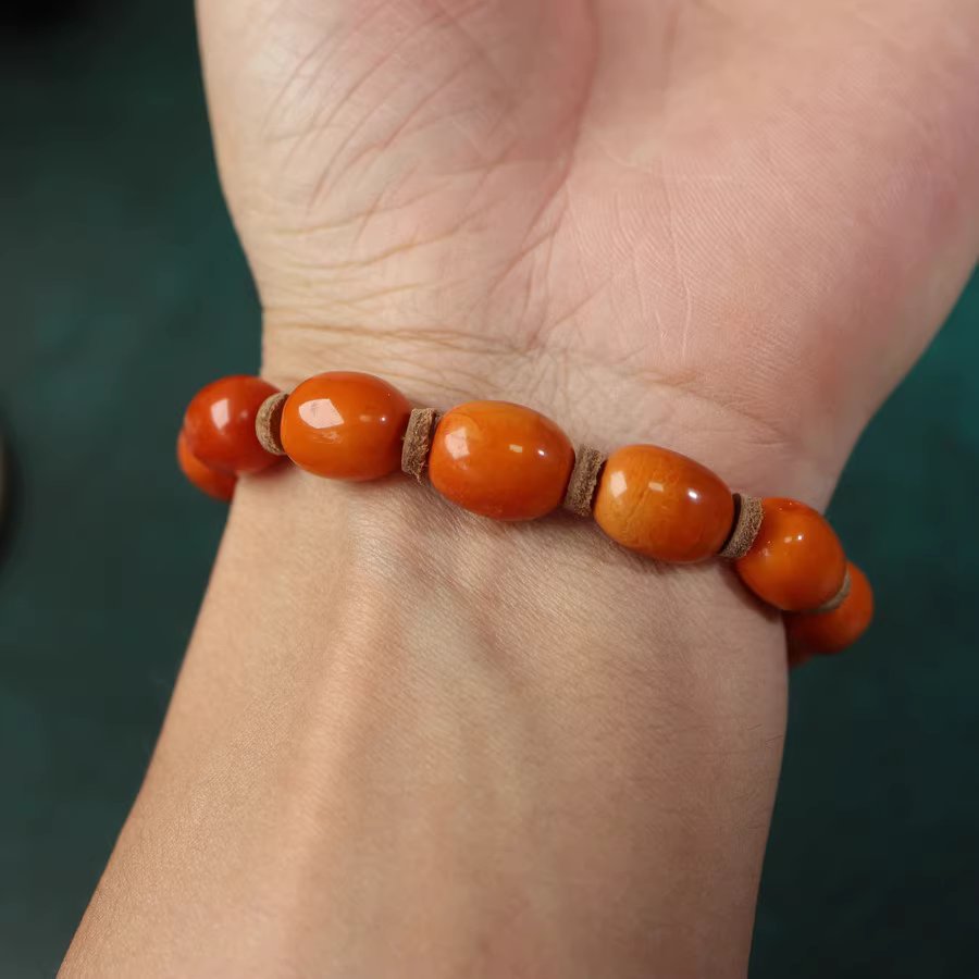 Tibetan Beeswax Amber Wrist Mala Beads