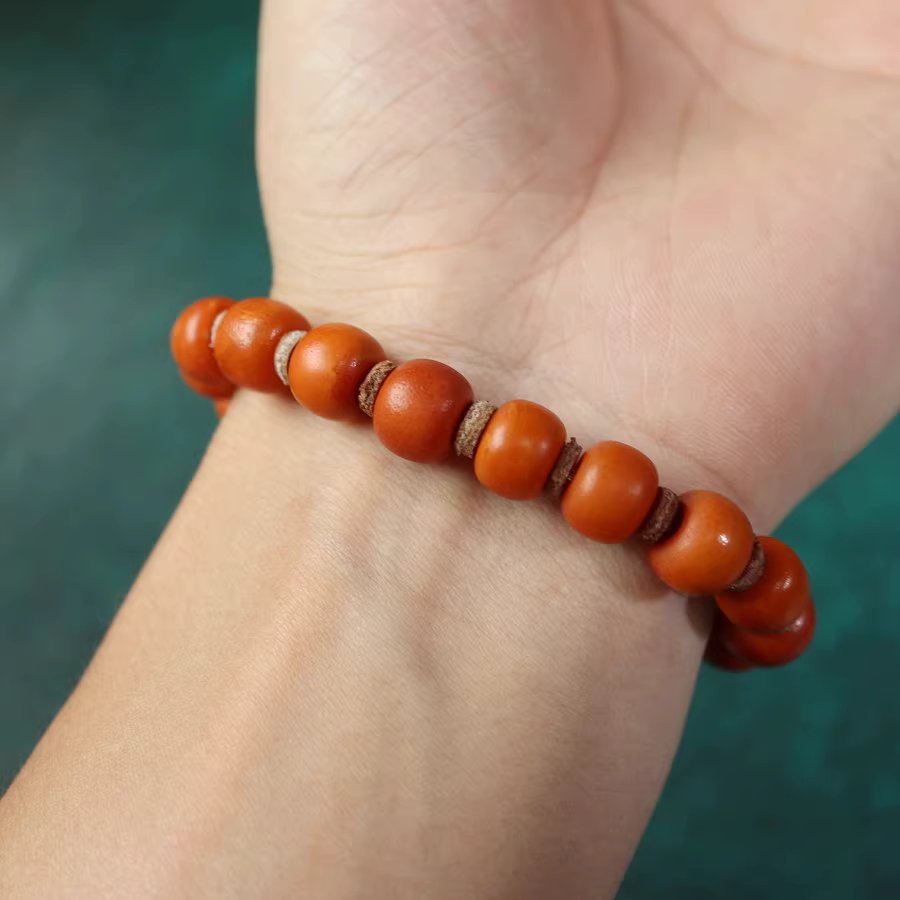 Tibetan Beeswax Amber Wrist Mala