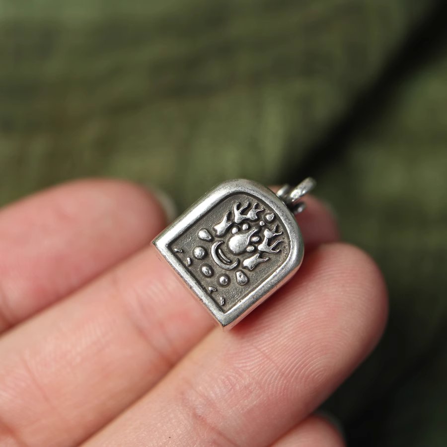 Vintage Tibetan Caishen Gau