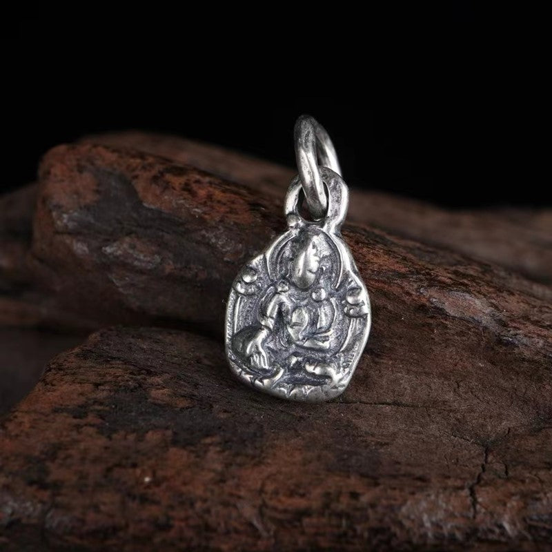 Tibetan Green Tara Amulet