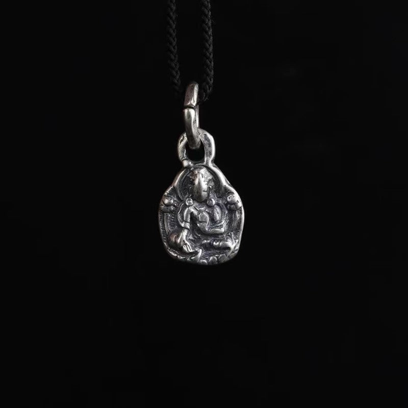 Tibetan Green Tara Amulet