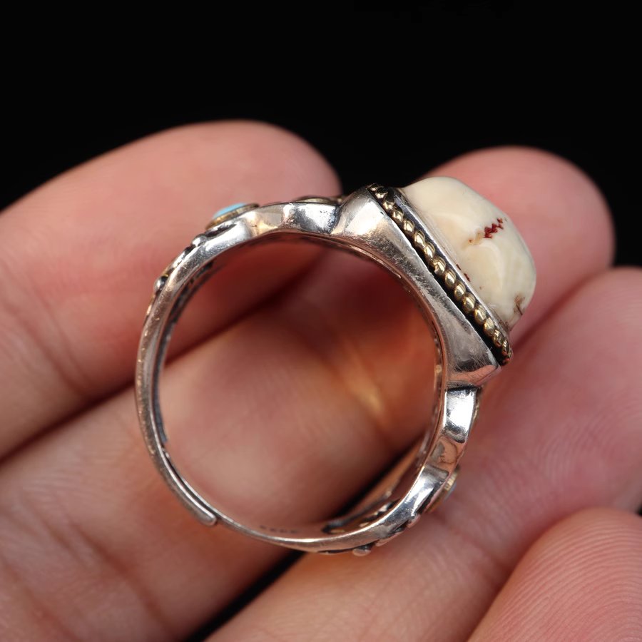 Vintage Tibetan Mammoth Ivory Skull Ring