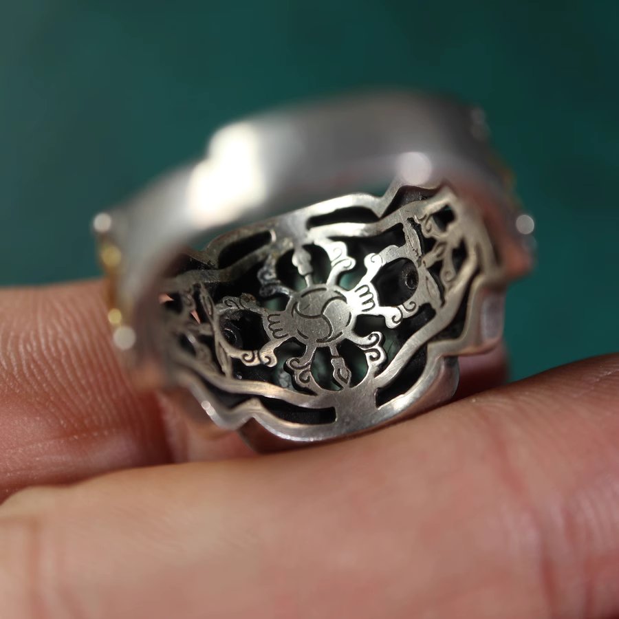 Vintage Tibetan Turquoise Ring
