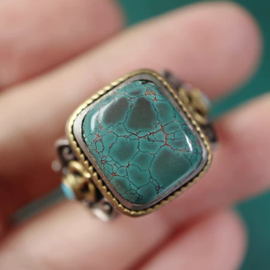 Vintage Tibetan Turquoise Ring