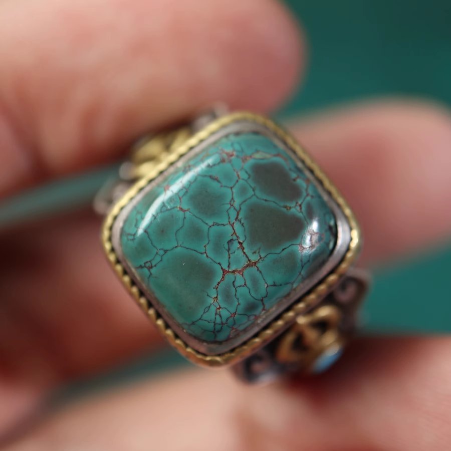 Vintage Tibetan Turquoise Ring