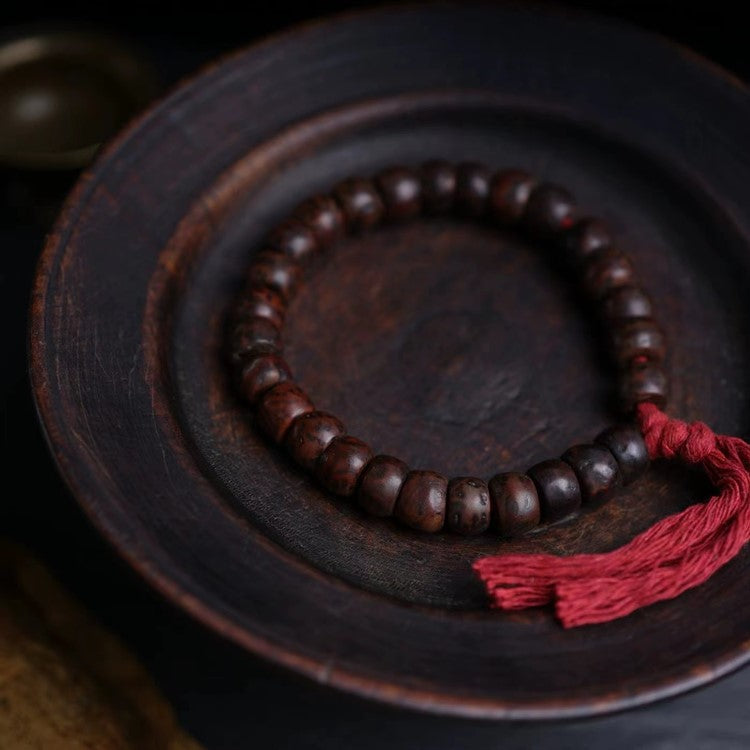 Tibetan Wrist Mala Bracelet with Tassel-Mantrapiece