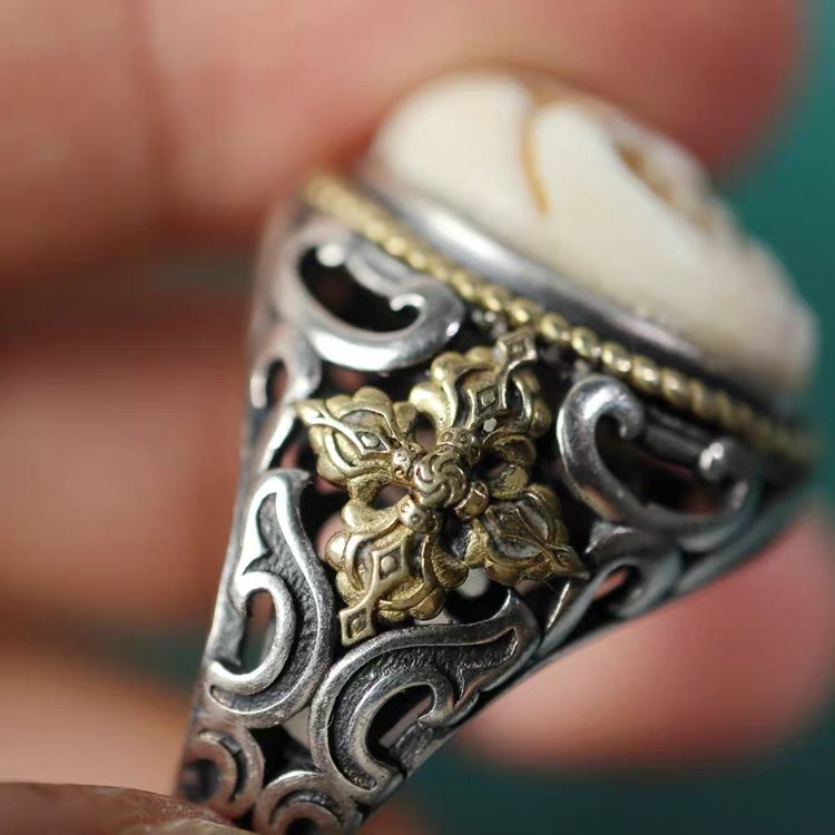 Tibetan Mammoth Tusk Ivory Ring