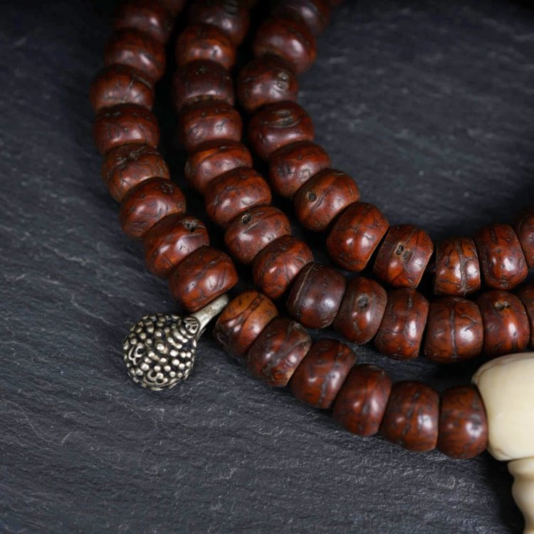 Vintage Tibetan Bodhi Seed Mala Necklace