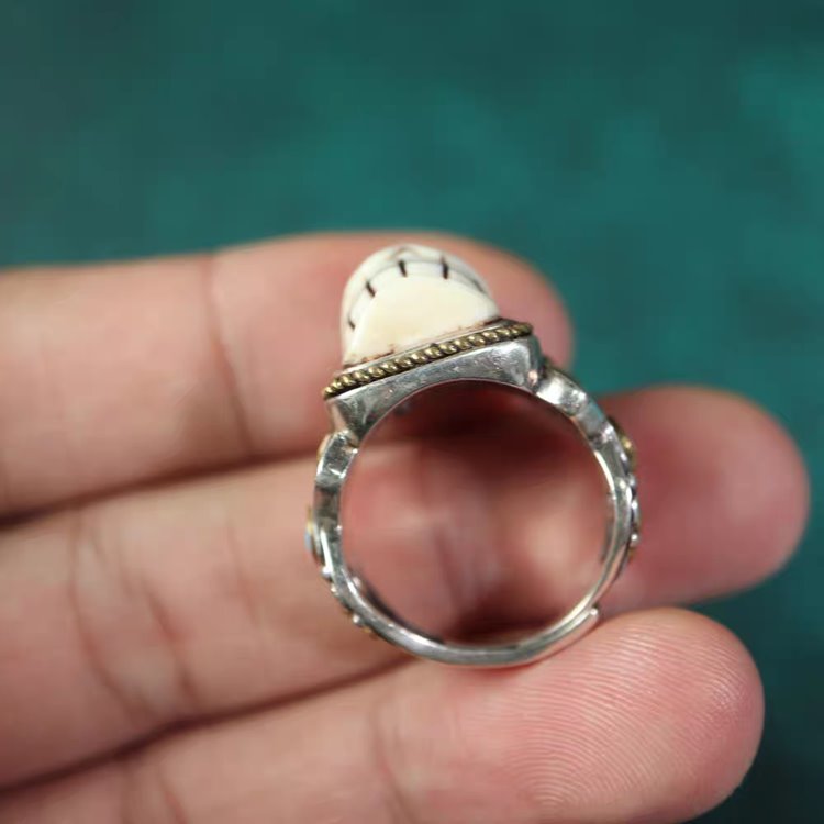 Vintage Tibetan Mammoth Ivory Skull Ring