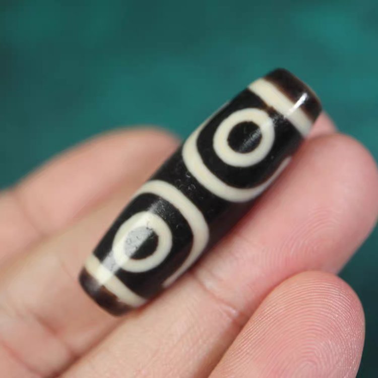 Holistic Harmony 3 Eye Dzi Bead