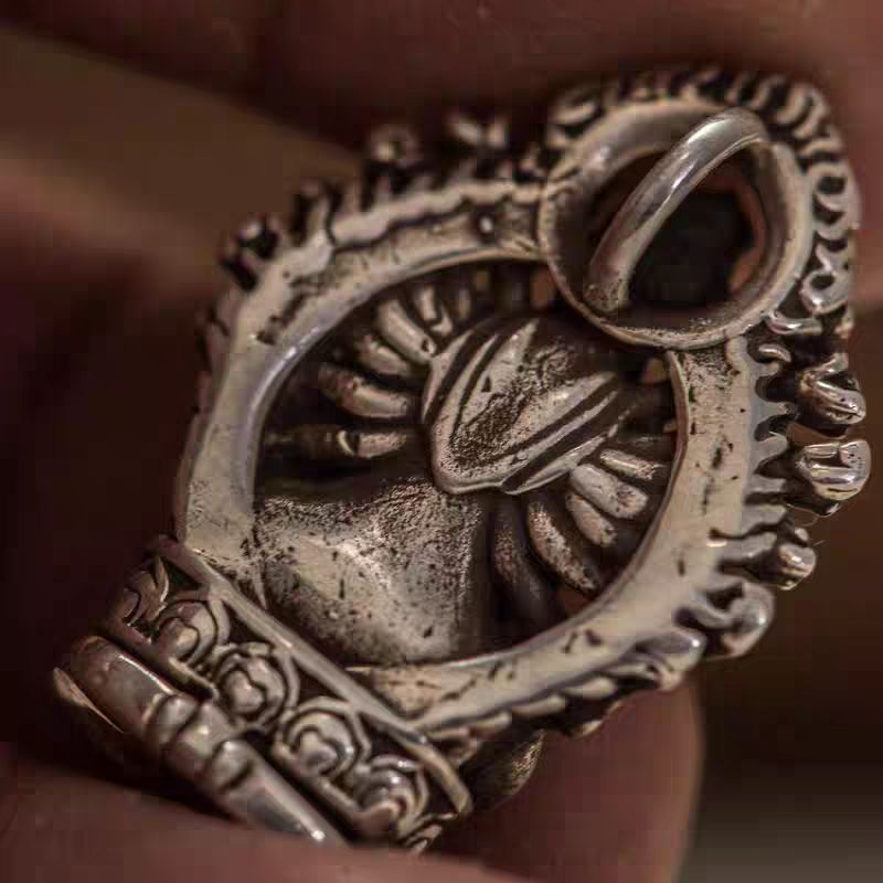 Thousand Hands Guanyin Amulet