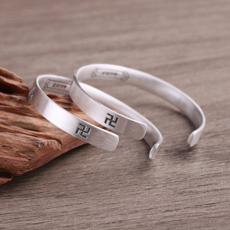 Om Mani Padme Hum Buddha Wealth Bracelet