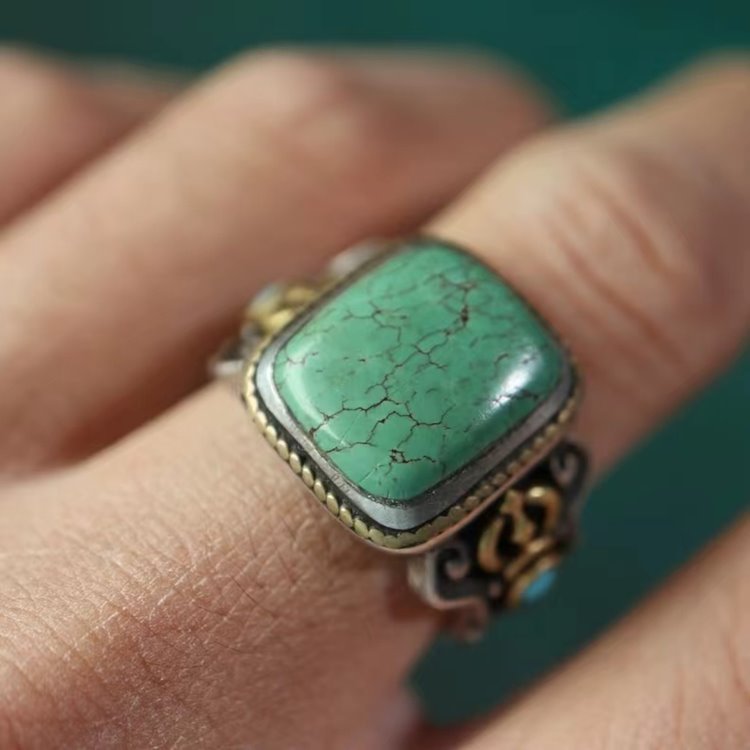 Vintage Tibetan Turquoise Ring