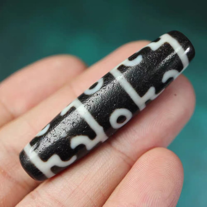 Mastery of Buddhahood Amulet 3 Eye Dzi Bead