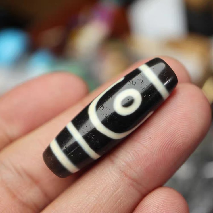 Deep Intuition Amulet 2 Eye Dzi Bead