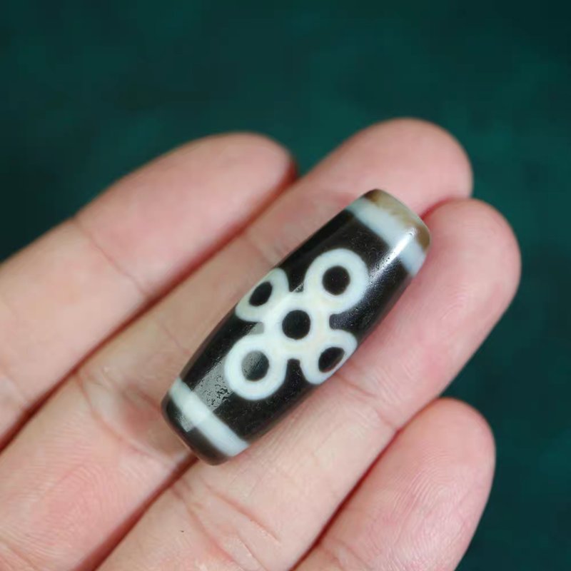 Five Dhyani Buddhas Empowerment Amulet 5 Eye Dzi Bead