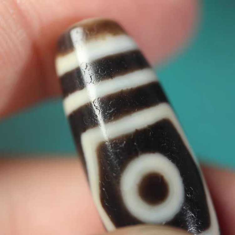 Holistic Harmony 3 Eye Dzi Bead