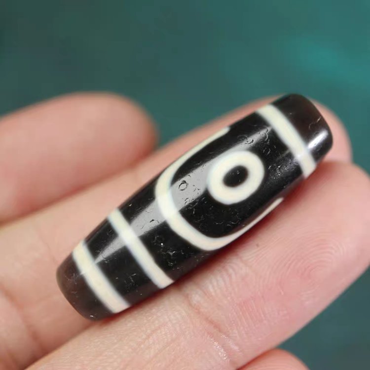 Deep Intuition Amulet 2 Eye Dzi Bead