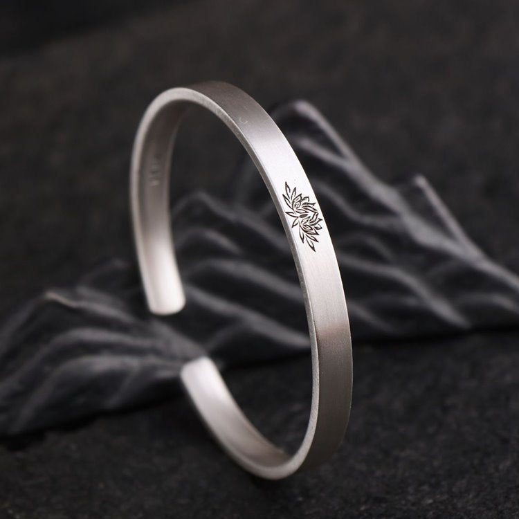 Lucky Tibetan Om Mani Padme Hum Buddha Bracelet