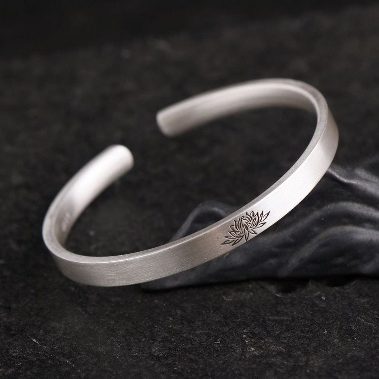 Lucky Tibetan Om Mani Padme Hum Buddha Bracelet