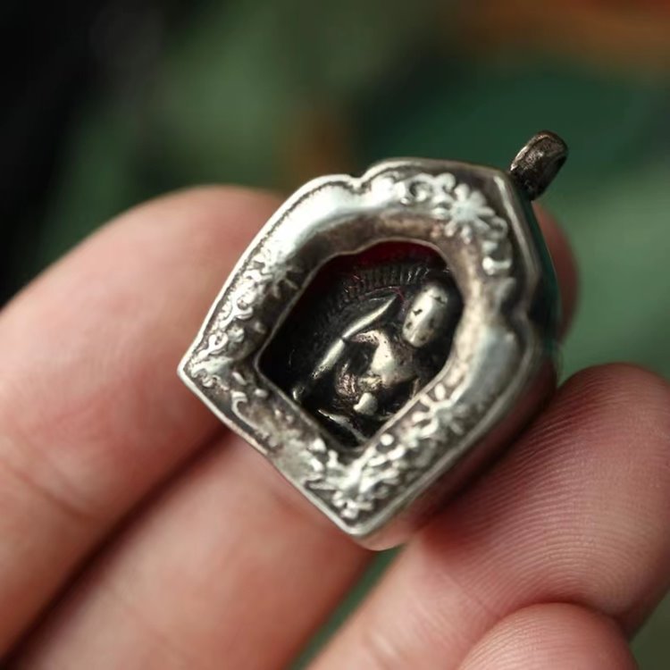 Vintage Tibetan Gau Locket