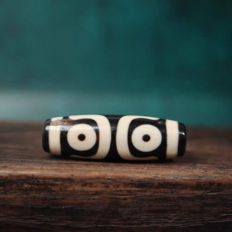 Triple Blessings 3 Eye Dzi Bead