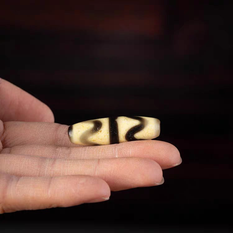 Stability of Confidence Tiger Tooth Dzi Bead (Copy)