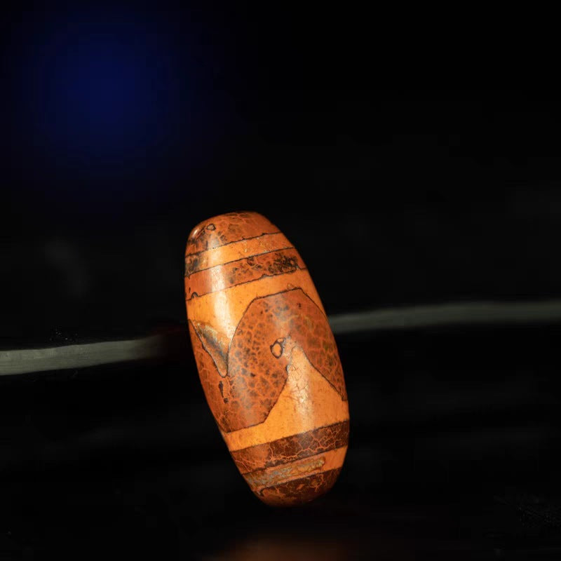 Shard of Unwavering Protection Tiger Tooth Dzi Bead