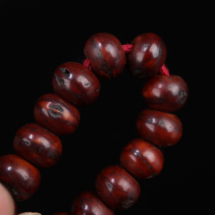 Antique Tibetan Red Bodhi Beads Wrist Mala - mantrapiece.com